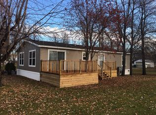 607 Jahr Ave, Portland, ND 58274