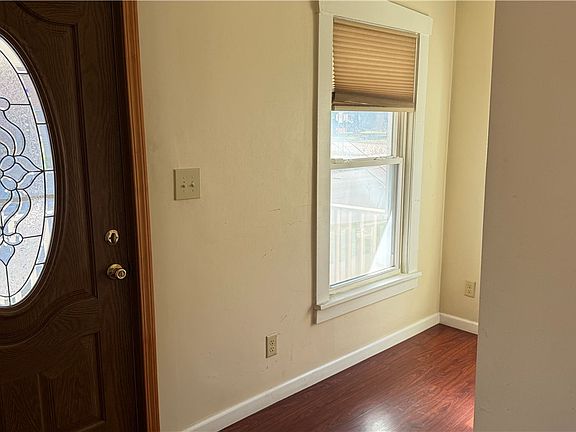 3rd image of 47 Washington Ave