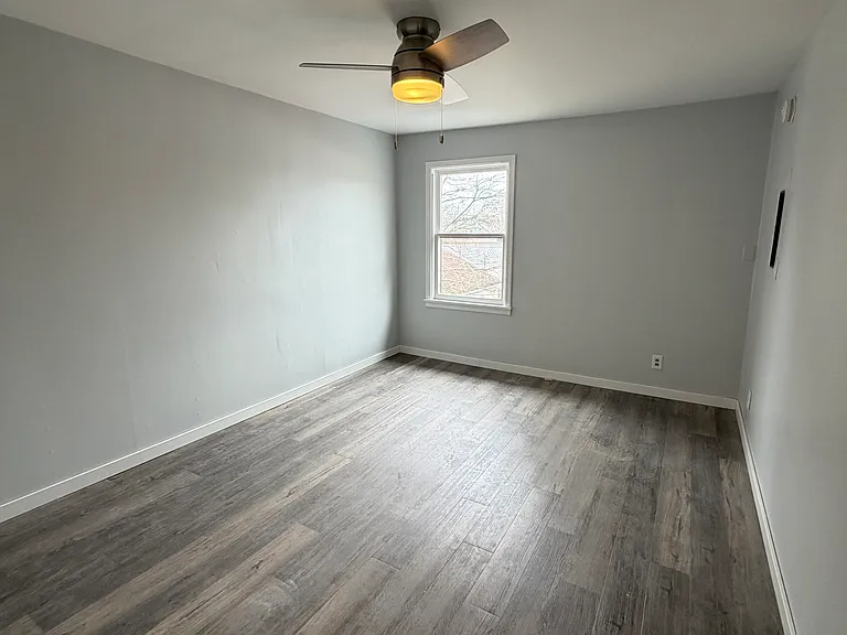 806 S 16th St #2 — Photo 3