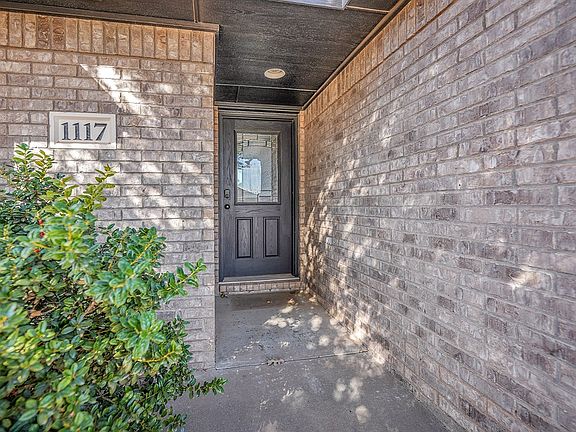 5th image of 1117 Cedar Creek Rd