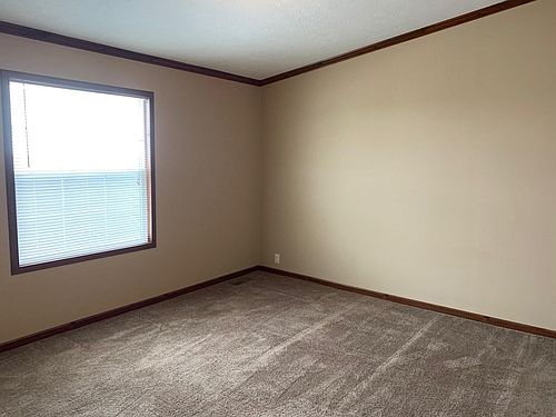 5th image of 8149 Bloomsbury Cir