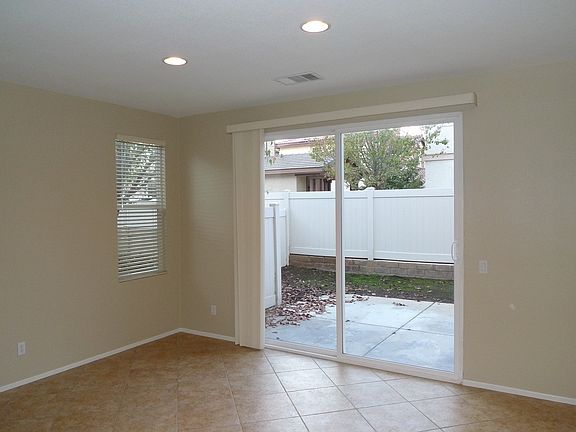 3rd image of 37249 Galileo Ln