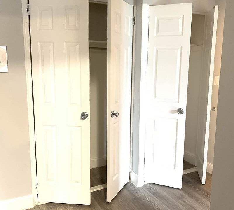 2nd image of 3555 Bruckner Blvd APT 1H