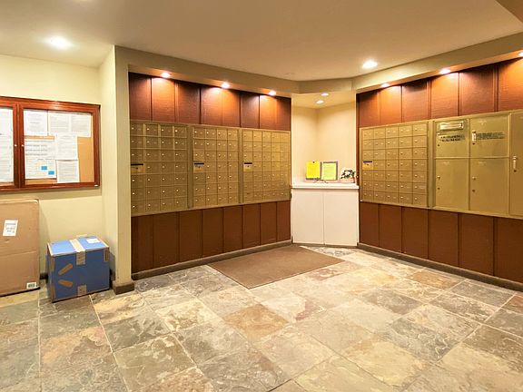 3rd image of 120 Lakeview Dr APT 506
