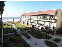 2nd image of 1453 E Beach Blvd