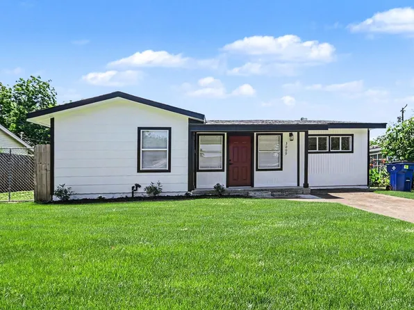 3009 Rust Ave, Texas City, TX 77590