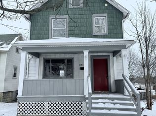 1216 Washington St, Farrell, PA 16121