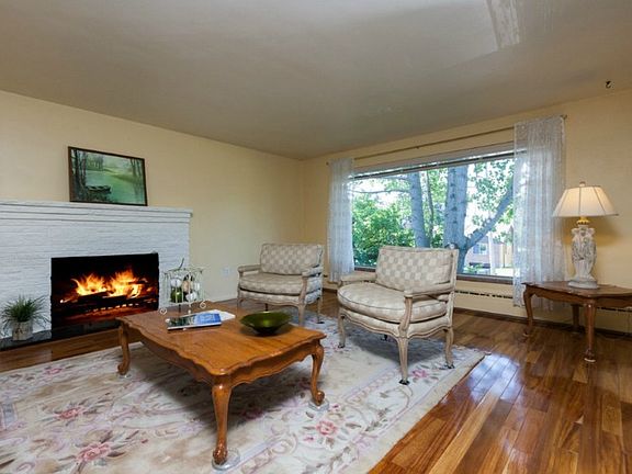 Large western facing window in the living room provides ample light.