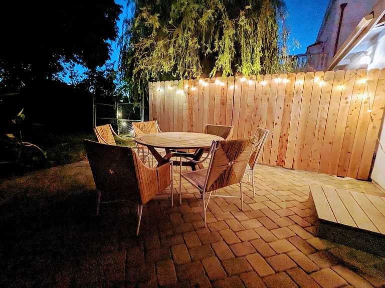 307 Holly St — Photo 17
