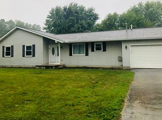 15560 Bak Rd, Van Buren Township, MI 48111