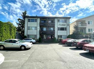 417 SW 155th St APT 7, Burien, WA 98166