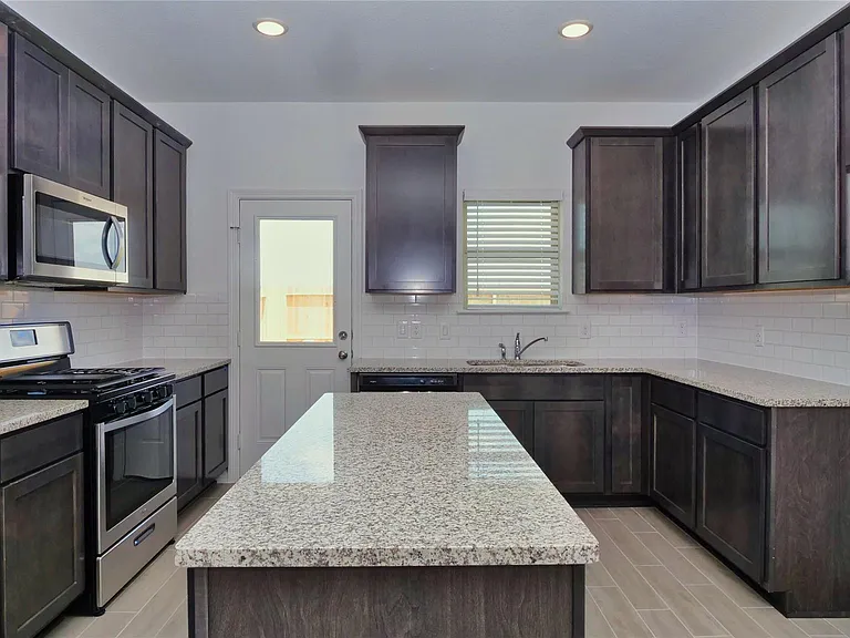 23118 Bright Light Ln — Photo 6