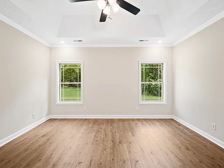 1749 Powell Rd — Photo 22