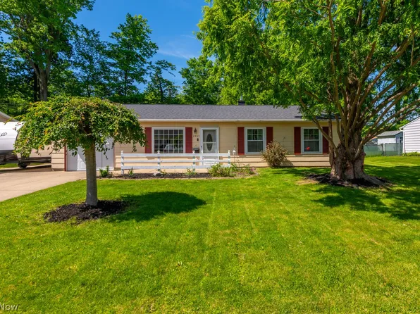 2203 Marhofer Ave, Stow, OH 44224