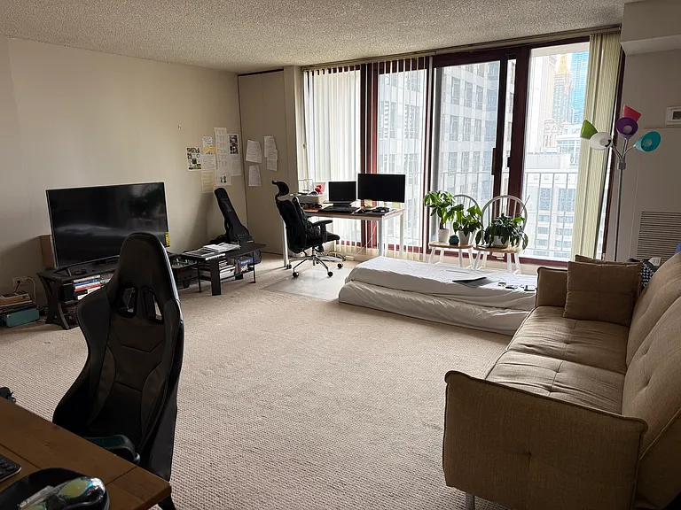 200 N Dearborn St #2906 — Photo 4