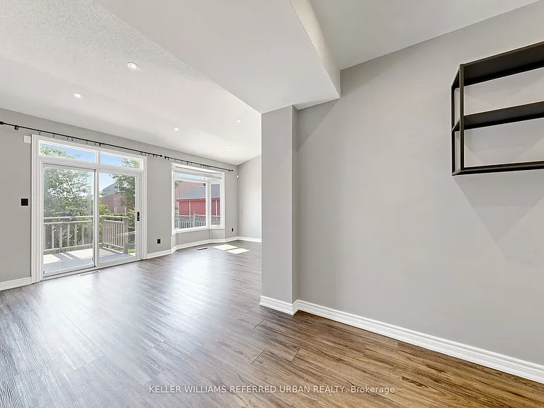 45 Cameo Dr — Photo 11