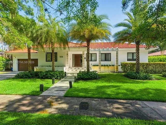 1035 Catalonia Ave