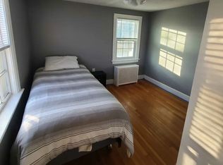 48 Amherst St #2, Worcester, MA 01602