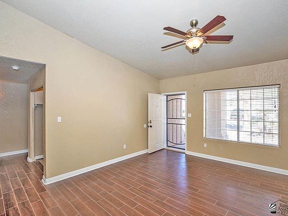 3rd image of 6339 E 41st Pl