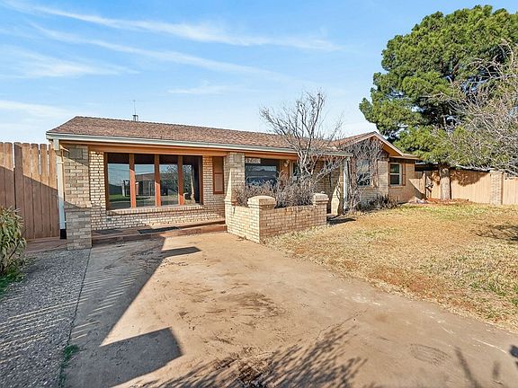 3rd image of 4706 Ric Dr