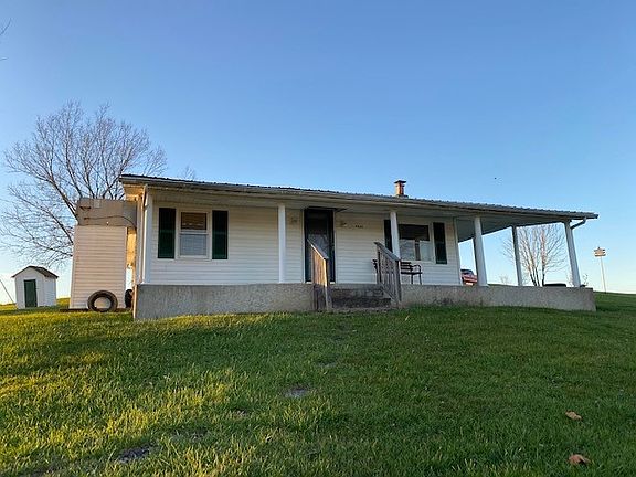 3rd image of 8005 Cobb Ln