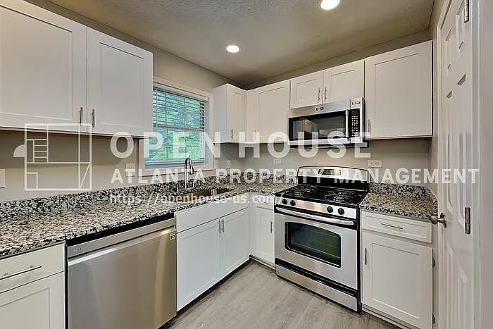 107 Ivy Trace Ln — Photo 5