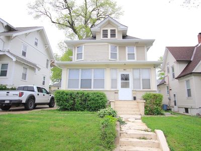 148 N 35th St, Omaha, NE, 68131