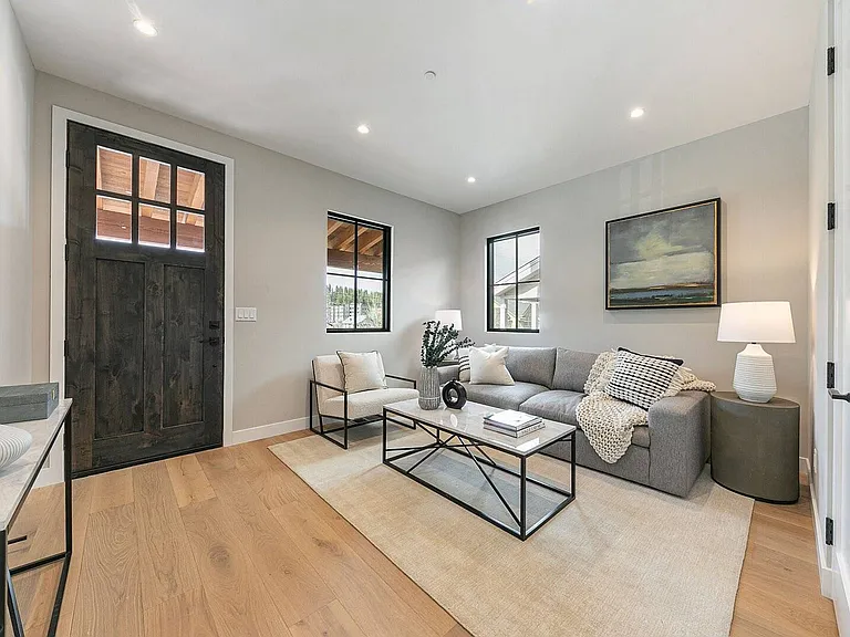 10085 SE River St — Photo 7
