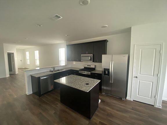 4th image of 23518 Daisy Grubber Ln