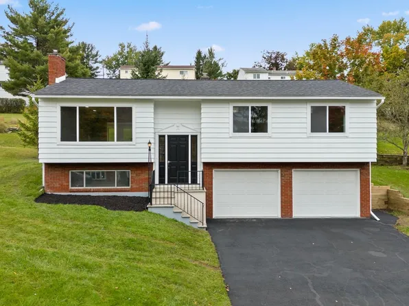 4604 Salem Dr, Vestal, NY 13850