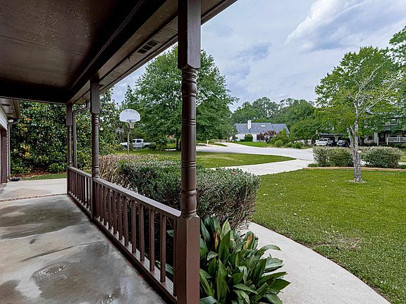 3rd image of 103 Brigham Creek Ct