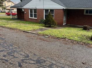 2345 Crescent Dr #2345, Struthers, OH 44471