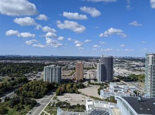 50 Town Centre Ct Unit 3904, Toronto, ON M1P 0A9