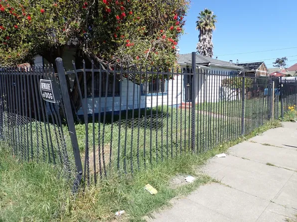 901 92nd Ave, Oakland, CA 94603