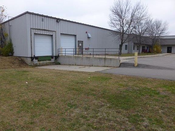 2nd image of 123 Industrial Loop E