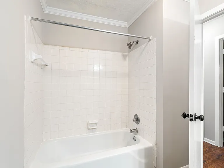 11707 S Williamsburg Dr — Photo 16