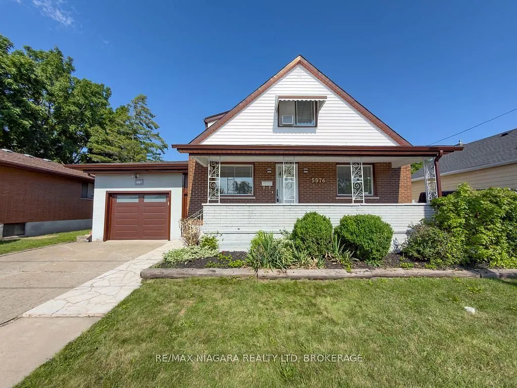 5 bed, $2,300 — Photo 2