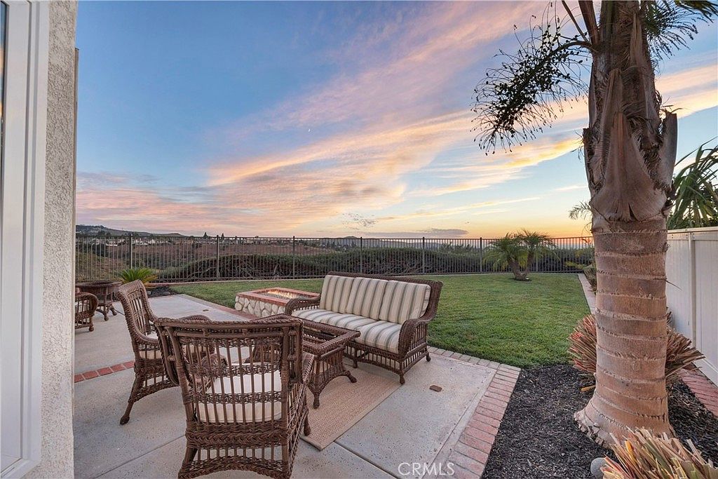 7701 E Misty Glen Ct, Anaheim, CA 92808 | Zillow