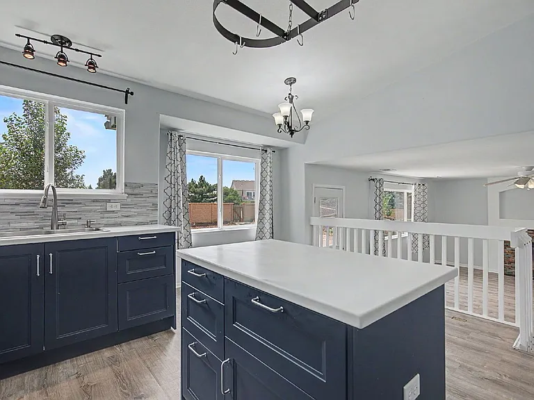 6991 Prairie Wind Dr — Photo 9