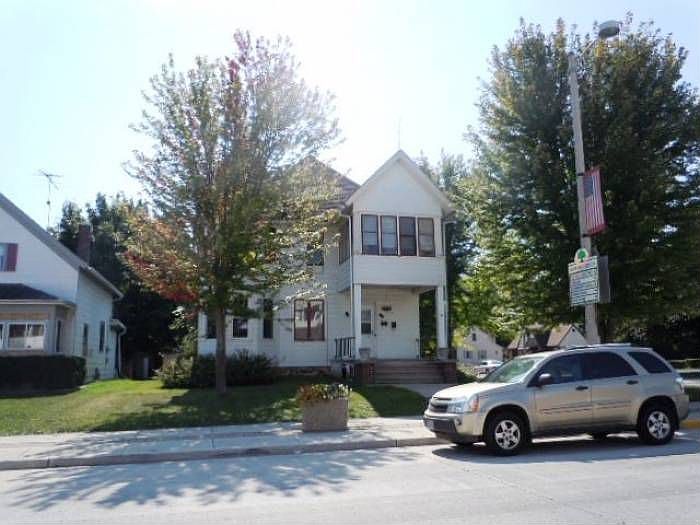 2129 Wisconsin Ave, New Holstein, WI 53061 Zillow