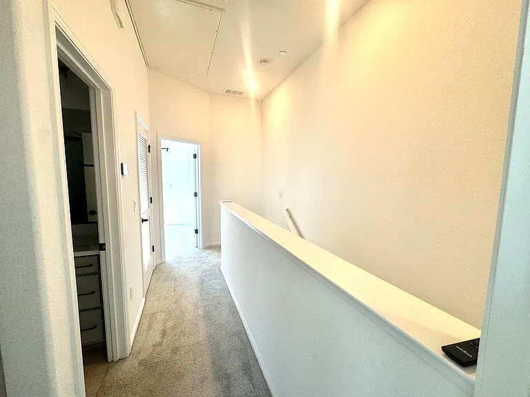2870 Derbyline Ln — Photo 17