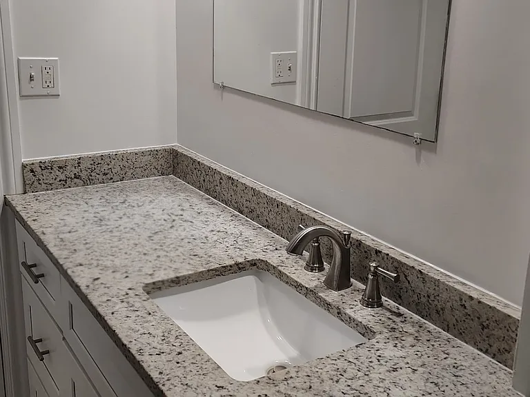 8634 W Berwyn Ave #S1 — Photo 10