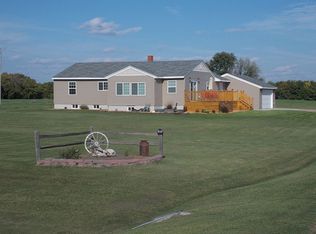 4240 158th Ave SE, Mapleton, ND 58059