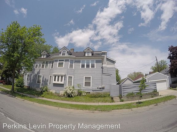 4th image of 2557 Dupont Ave S #1