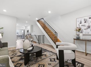 2715 Reed St, Philadelphia, PA 19146