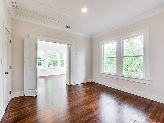 5th image of 345 Queen Anne Ct