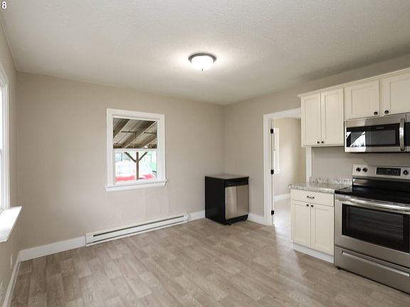 4th image of 269 19th Ave