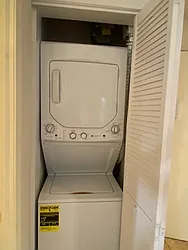 Rented by R New York