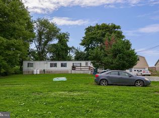 275 Black Barren Rd, Peach Bottom, PA 17563