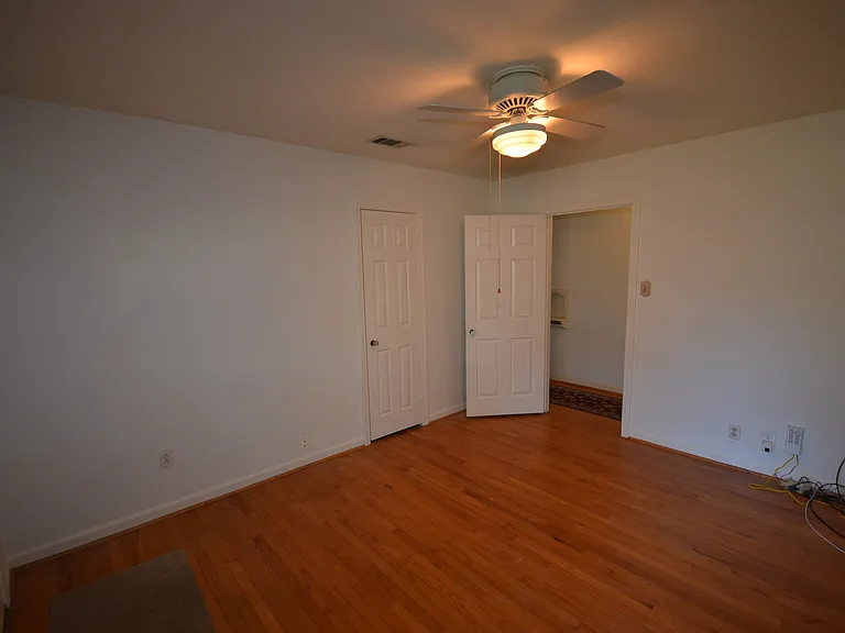 Bedroom #1